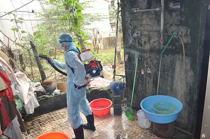 ha noi khong chu quan voi dich benh sot xuat huyet