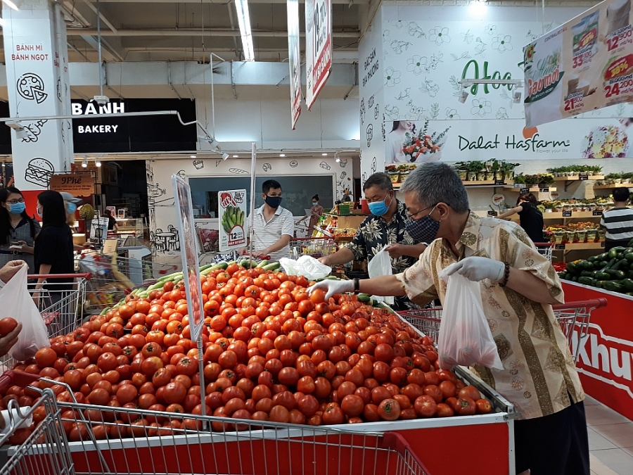 Nguồn cung hàng hóa tại các siêu thị luôn dồi dào, đáp ứng nhu cầu người tiêu dùng Thủ đô Nguồn cung hàng hóa tại các siêu thị luôn dồi dào, đáp ứng nhu cầu người tiêu dùng Thủ đô