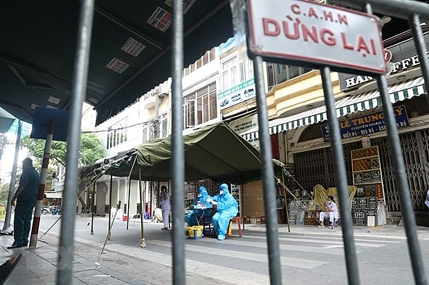 Hà Nội: Thực hiện giãn cách xã hội trên địa bàn TP để phòng chống dịch Covid-19 từ 06h00 ngày 24/7 Hà Nội: Thực hiện giãn cách xã hội trên địa bàn TP để phòng chống dịch Covid-19 từ 06h00 ngày 24/7