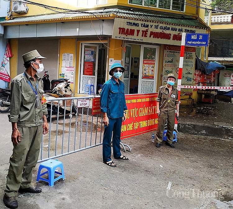Hà Nội ngày đầu thực hiện giãn cách xã hội: Sức mua có tăng, chợ truyền thống và siêu thị đẩy mạnh bán online