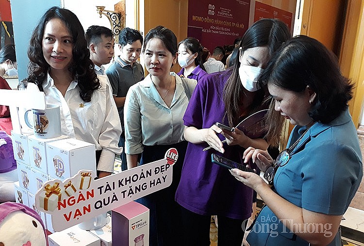 Hà Nội: Kích hoạt Sự kiện không dùng tiền mặt năm 2022 Hà Nội: Kích hoạt Sự kiện không dùng tiền mặt năm 2022