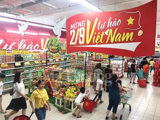 sieu thi go va big c tich cuc quang ba hang viet nam chao mung quoc khanh 29