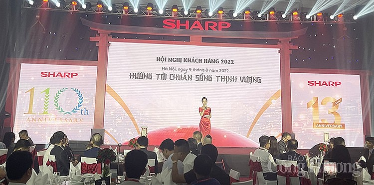 Tối 9/8, Công ty TNHH Điện tử Sharp Việt Nam (Sharp Electronics Vietnam Co., LTD) tổ chức chương trình Hội nghị khách hàng 2022. Tối 9/8, Công ty TNHH Điện tử Sharp Việt Nam (Sharp Electronics Vietnam Co., LTD) tổ chức chương trình Hội nghị khách hàng 2022.