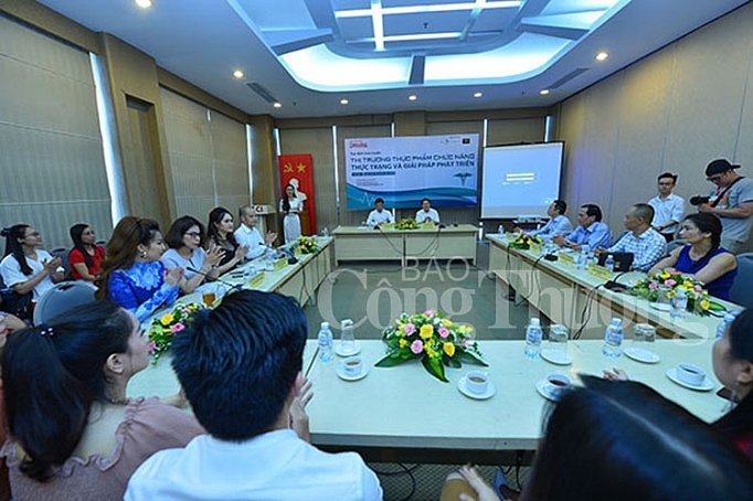 Siết chặt kiểm soát thị trường thực phẩm chức năng siet chat kiem soat thi truong thuc pham chuc nang