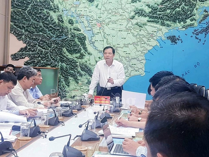du bao hai con ap thap nhiet doi chay vong rat phuc tap