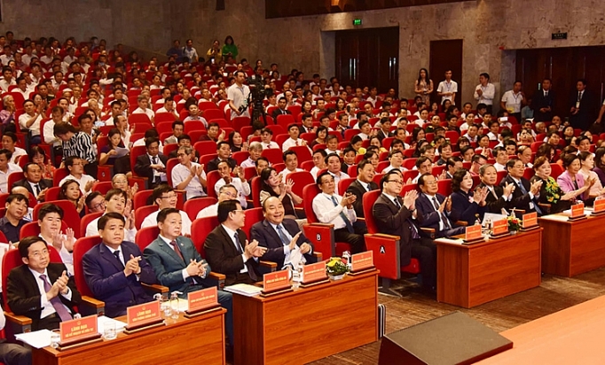 ha noi tiep tuc phan dau giu vi the la co dau trong xay dung nong thon moi