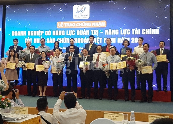 Công bố doanh nghiệp đạt chỉ số năng lực quản trị tài chính tốt trên sàn chứng khoán 2018 cong bo doanh nghiep dat chi so nang luc quan tri tai chinh tot tren san chung khoan 2018