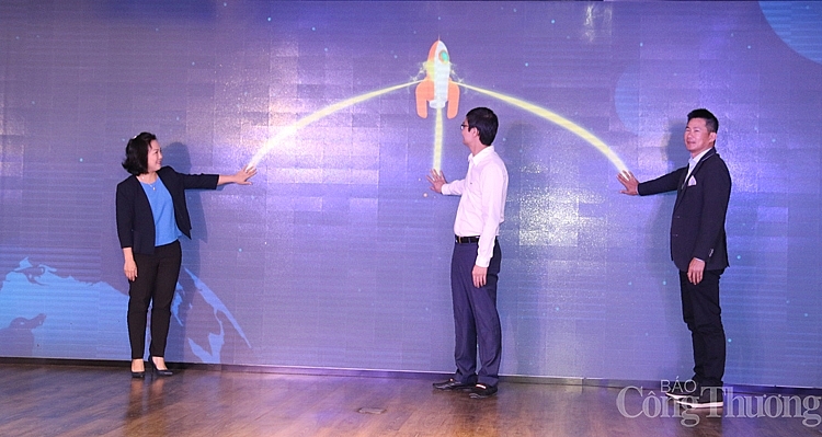 3426-khoi-dong-chuong-trinh-ky-nang-quang-ly-tai-chinh-2020