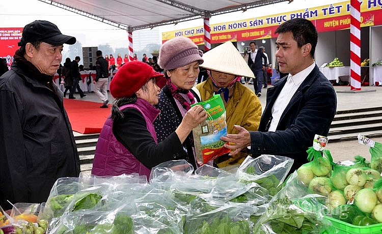 3341-ngyyi-tieu-dung-mua-yyc-syn-vung-miyn-tyi-hyi-chy-hang-hoa-nong-syn-thyc-phym-tyt-ky-hyi-2019