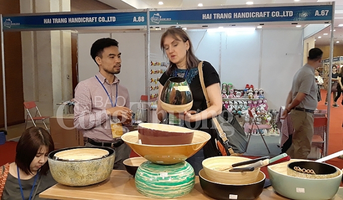 khai mac hoi cho quoc te qua tang hang thu cong my nghe ha noi 2019