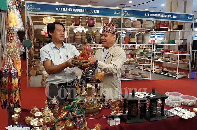 khai mac hoi cho quoc te qua tang hang thu cong my nghe ha noi 2019