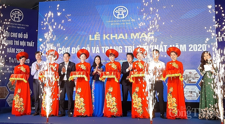 Sự kiện giao thương ngành đồ gỗ và trang trí nội thất lần đầu tiên được UBND TO tổ chức dự kiến thu hút hàng ngàn khách tham quan, giao dịch 4926-ha-noi-khai-mac-hoi-cho-do-go-va-trang-tri-noi-that-nam-2020