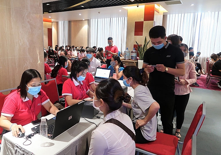 2059-ngayy-hoyyi-tuyeyyn-duyng-cuya-aeon-vieyyt-nam-mang-yeyyn-hayng-traym-coy-hoyyi-vieyyc-laym-tayi-tp-hayi-phoyng