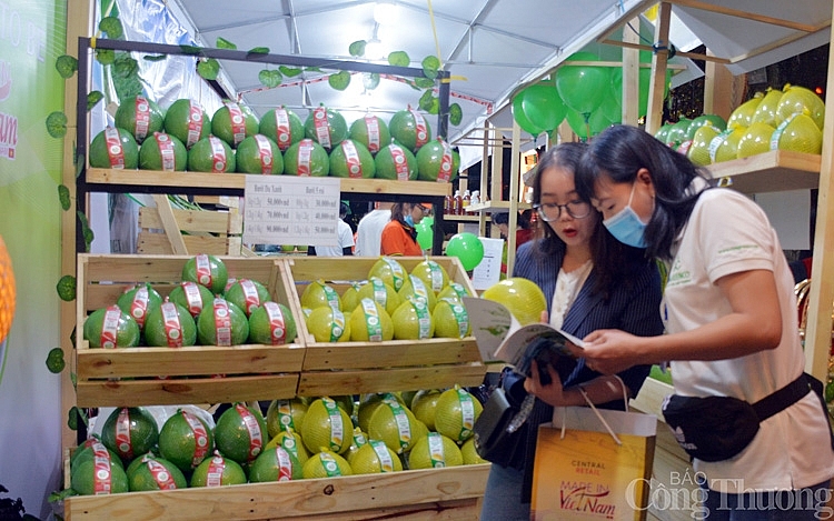 Khai mạc Tuần hàng “Made in Vietnam - Tinh hoa Việt Nam” Khai mạc Tuần hàng “Made in Vietnam Tinh hoa Việt Nam”