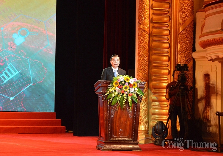 Chủ tịch UBND TP Chu Ngọc Anh phát biểu tại buổi Lễ 3908-chu-ngoc-anh