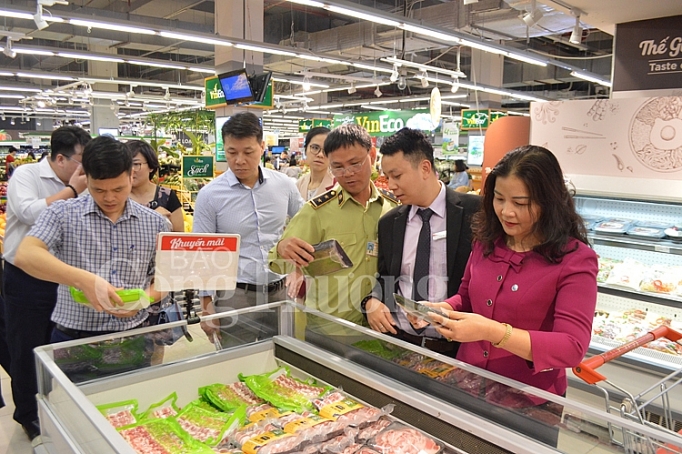 Tháng khuyến mại Hà Nội 2019: Bùng nổ mua sắm, kích cầu tiêu dùng thang khuyen mai ha noi 2019 bung no mua sam kich cau tieu dung