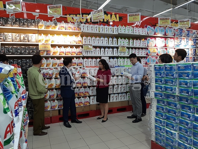 Tháng khuyến mại Hà Nội 2019: Bùng nổ mua sắm, kích cầu tiêu dùng thang khuyen mai ha noi 2019 bung no mua sam kich cau tieu dung