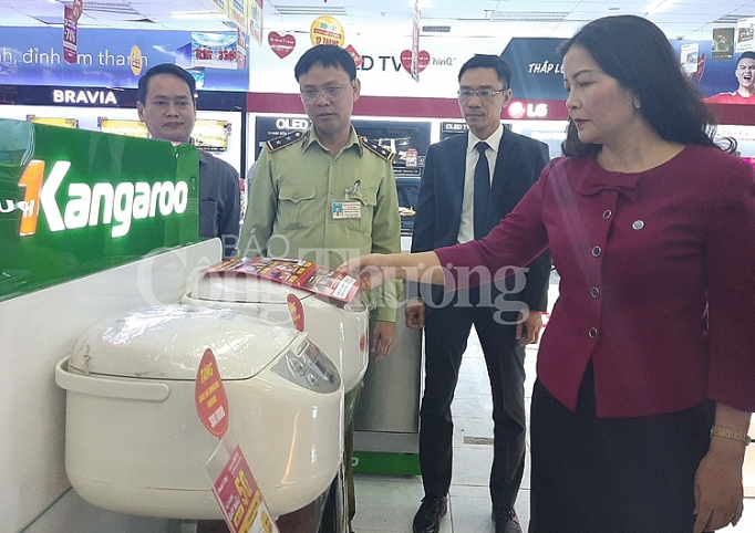 Tháng khuyến mại Hà Nội 2019: Bùng nổ mua sắm, kích cầu tiêu dùng thang khuyen mai ha noi 2019 bung no mua sam kich cau tieu dung