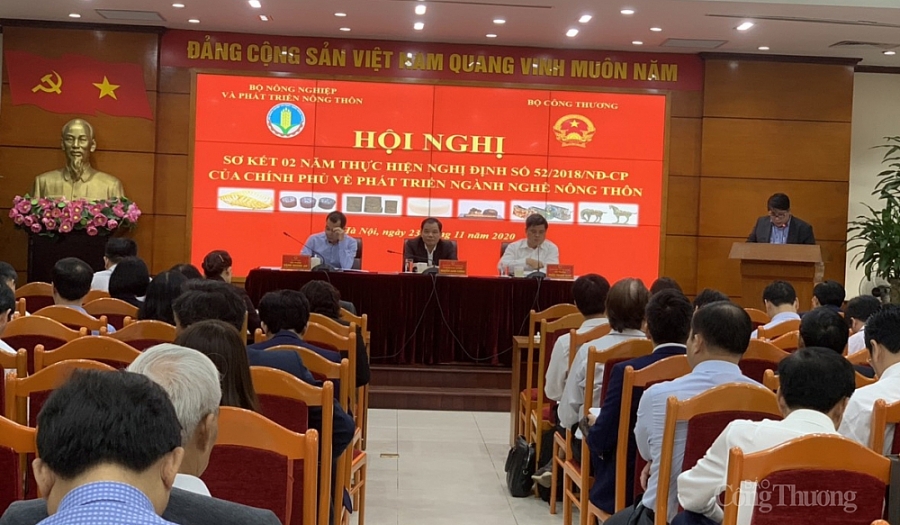 Tập trung cơ chế chính sách theo chuỗi giá trị phát triển ngành nghề kinh tế nông thôn 1358-toan-canh-hoi-nghi