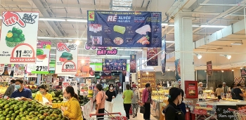 Hà Nội đêm không không ngủ: Cơ hội mua thực phẩm giảm giá tới 70% tại Big C