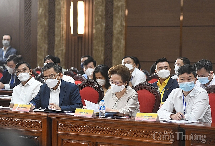 các đại biểu tham dự Hội nghị