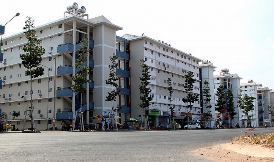 Các địa phương hiện vẫn chưa đáp ứng được nhu cầu nhà ở cho công nhân tại các KCN. Các địa phương hiện vẫn chưa đáp ứng được nhu cầu nhà ở cho công nhân tại các KCN.