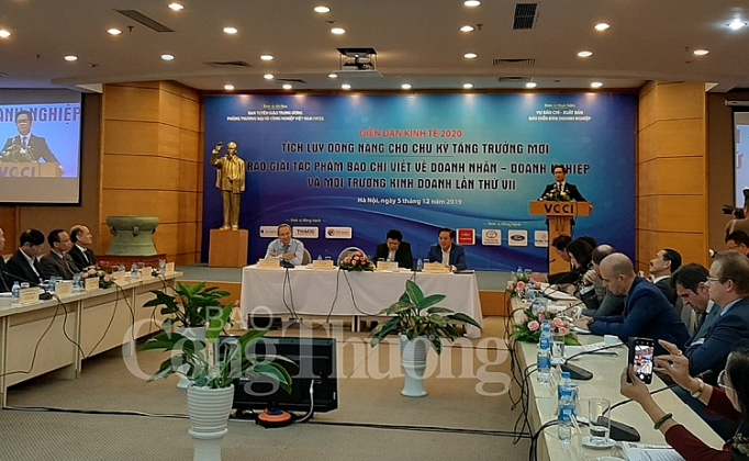 Kinh tế 2020: Cơ hội sẽ nằm ở những ngành có lợi thế so sánh truyền thống kinh te 2020 co hoi se nam o nhung nganh co loi the so sanh truyen thong