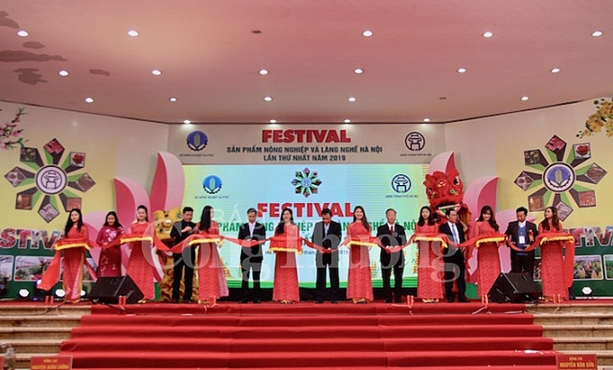 Ngày hội sản phẩm nông nghiệp và làng nghề lần thứ nhất năm 2019 ngay hoi san pham nong nghiep va lang nghe lan thu nhat nam 2019