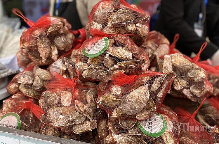 Nông sản, đặc sản các vùng miền hội tụ tại AgroViet 0105-san-pham-tham-gia-trung-bay-va-ban-tai-hoi-cho