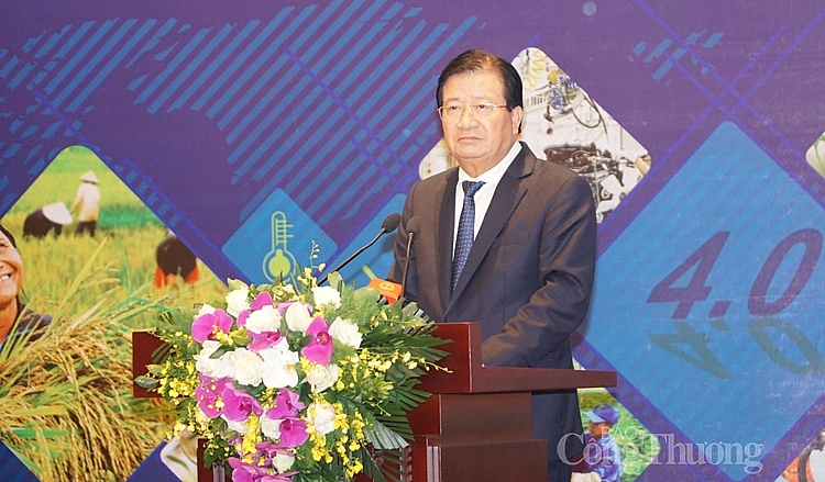 Phó Thủ tướng Chính phủ Trịnh Đình Dũng phát biểu tại Diễn đàn 2044-pho-thu-tuong-trinh-dinh-dung