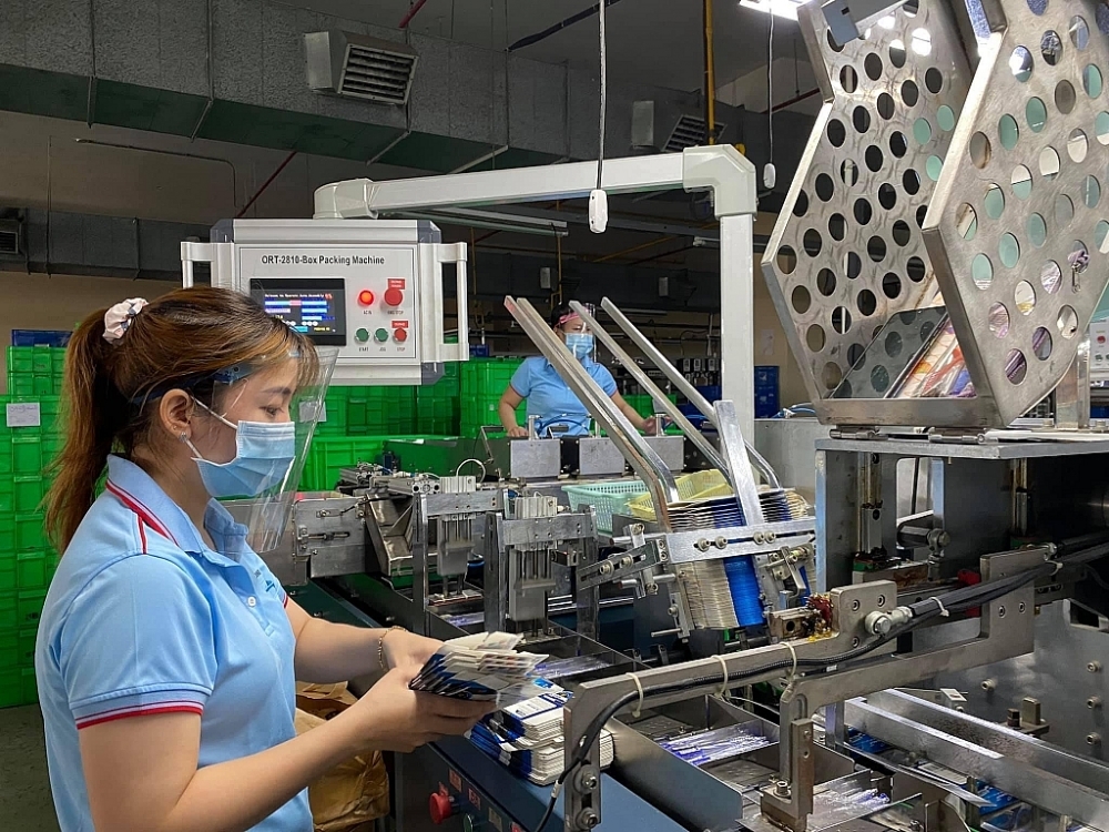 Cải thiện môi trường kinh doanh: Cần sự vào cuộc mạnh mẽ từ trung ương đến địa phương Cải thiện môi trường kinh doanh: Cần sự vào cuộc mạnh mẽ từ trung ương đến địa phương