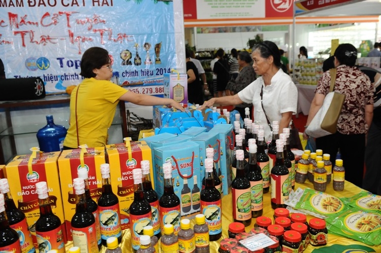 TP. Hồ Chí Minh: Thực hiện tốt Cuộc vận động dùng hàng Việt tp ho chi minh thuc hien tot cuoc van dong dung hang viet