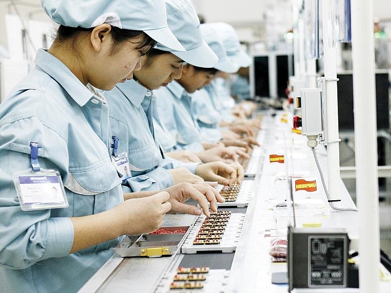 Dự báo tăng trưởng GDP 6 tháng đạt 5,8%