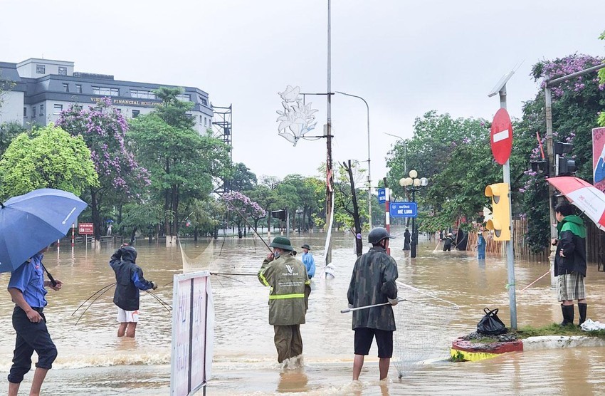 Tỉnh Vĩnh Phúc chủ động ứng phó, giảm thiểu thiệt hại mưa lũ Tỉnh Vĩnh Phúc chủ động ứng phó, giảm thiểu thiệt hại mưa lũ