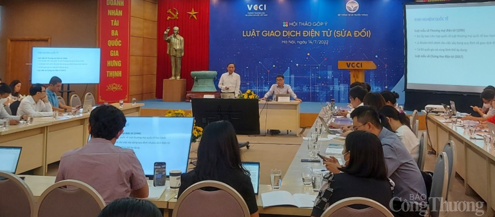 Luật Giao dịch điện tử (sửa đổi): Cần tạo thuận lợi cho doanh nghiệp, người dân