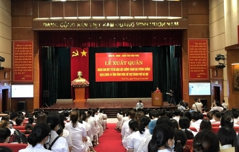 Vĩnh Phúc cử 650 cán bộ hỗ trợ Hà Nội phòng, chống Covid-19