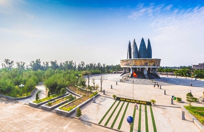 Móng Cái: Dấu ấn du lịch nơi địa đầu tổ quốc mong cai dau an du lich noi dia dau to quoc