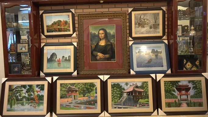 Người truyền thần qua đường kim, mũi chỉ nguoi truyen than qua duong kim mui chi