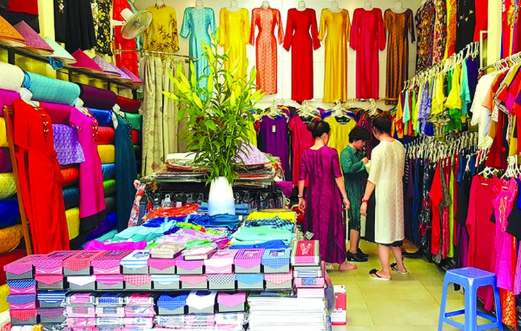 Giá trị truyền thống của vùng đất trăm nghề gia tri truyen thong cua vung dat tram nghe