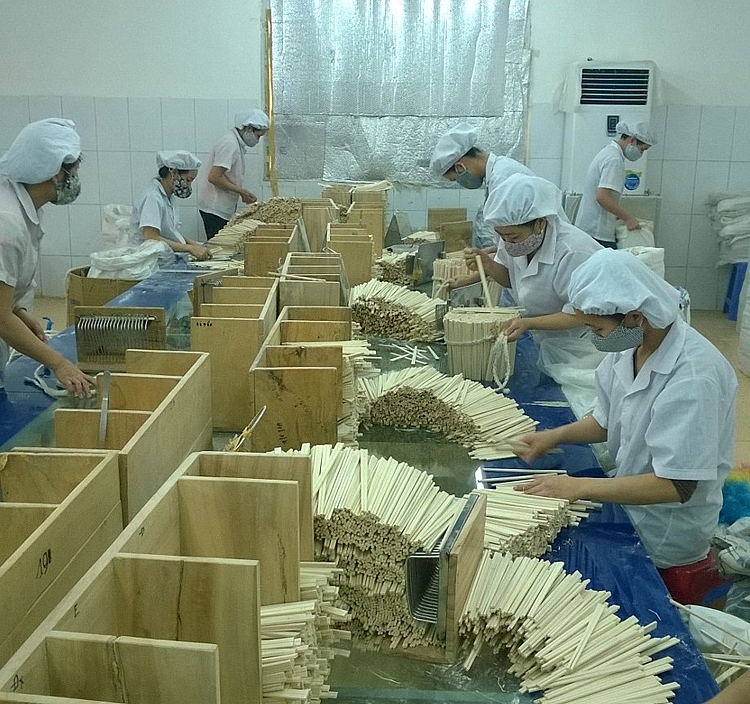 Phấn đấu tăng trưởng sản xuất công nghiệp nông thôn đạt 15%/năm