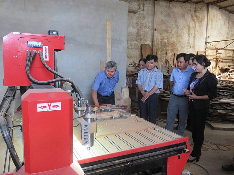 Tạo đột phá cho sản phẩm công nghiệp nông thôn Tạo đột phá cho sản phẩm công nghiệp nông thôn