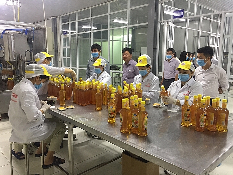 Tạo đột phá cho sản phẩm công nghiệp nông thôn Tạo đột phá cho sản phẩm công nghiệp nông thôn