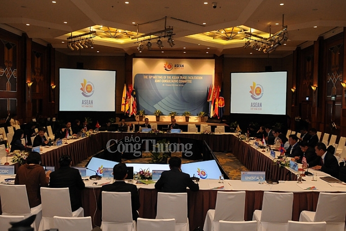 ASEAN nỗ lực hiện thực hóa mục tiêu gia tăng thương mại nội khối asean no luc hien thuc hoa muc tieu gia tang thuong mai noi khoi