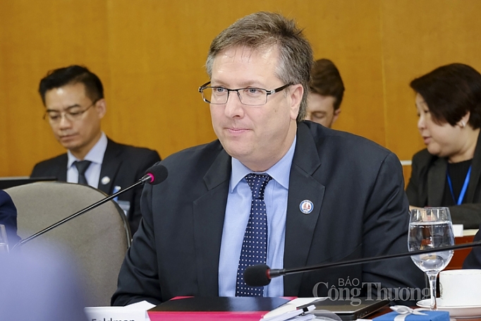 Doanh nghiệp Hoa Kỳ tin tưởng vào môi trường kinh doanh Việt Nam viet nam luon tao dieu kien tot nhat cho cac doanh nghiep hoa ky