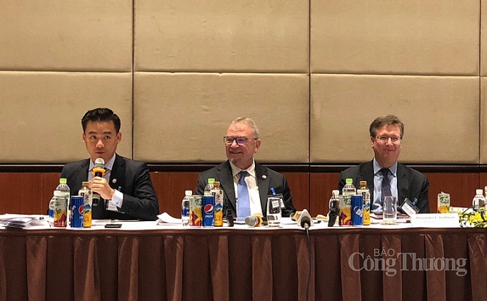 Doanh nghiệp Hoa Kỳ tin tưởng vào môi trường kinh doanh Việt Nam viet nam luon tao dieu kien tot nhat cho cac doanh nghiep hoa ky