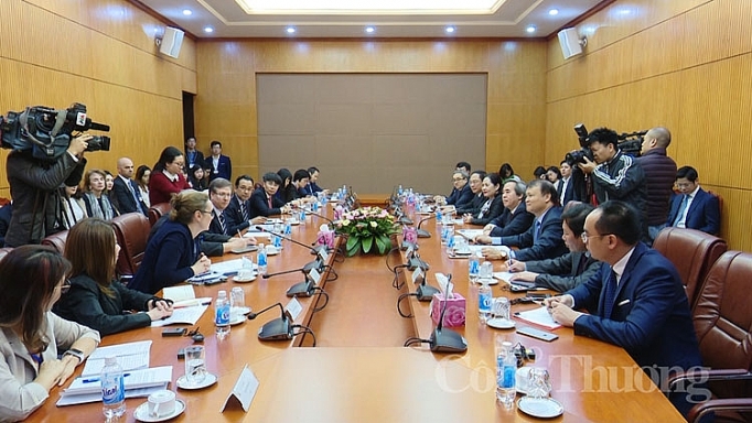 dua quan he hop tac viet nam hoa ky phat trien thuc chat va hieu qua hon