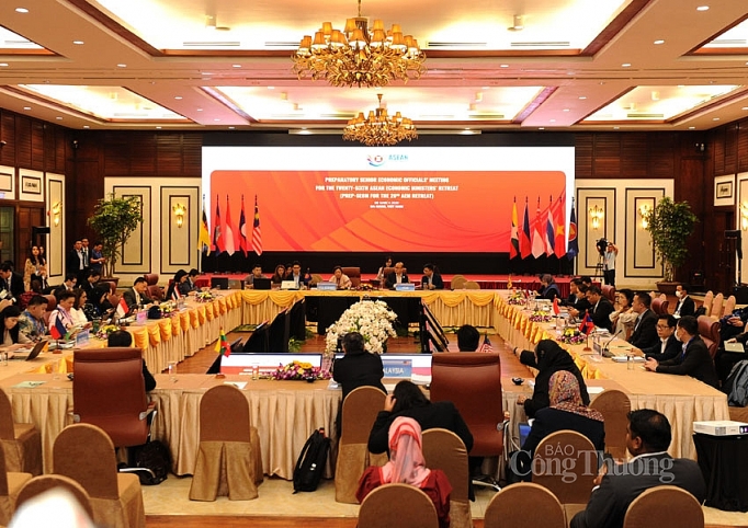 Việt Nam đề xuất ASEAN hành động nhằm duy trì chuỗi cung ứng viet nam de xuat asean hanh dong nham duy tri chuoi cung ung