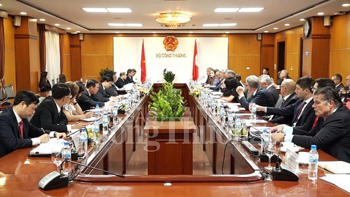 Thụy Sĩ mong muốn Việt Nam và khối EFTA sớm ký hiệp định thương mại thuy si mong muon viet nam va khoi efta som ky hiep dinh thuong mai