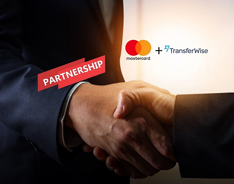 5558-transferwise-and-mastercard-expand-their-global-partnership-00
