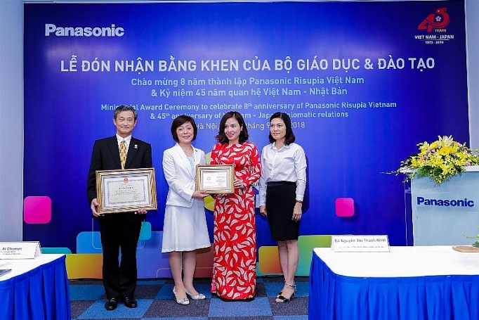 panasonic nhan bang khen vi nhung dong gop cho giao duc viet nam